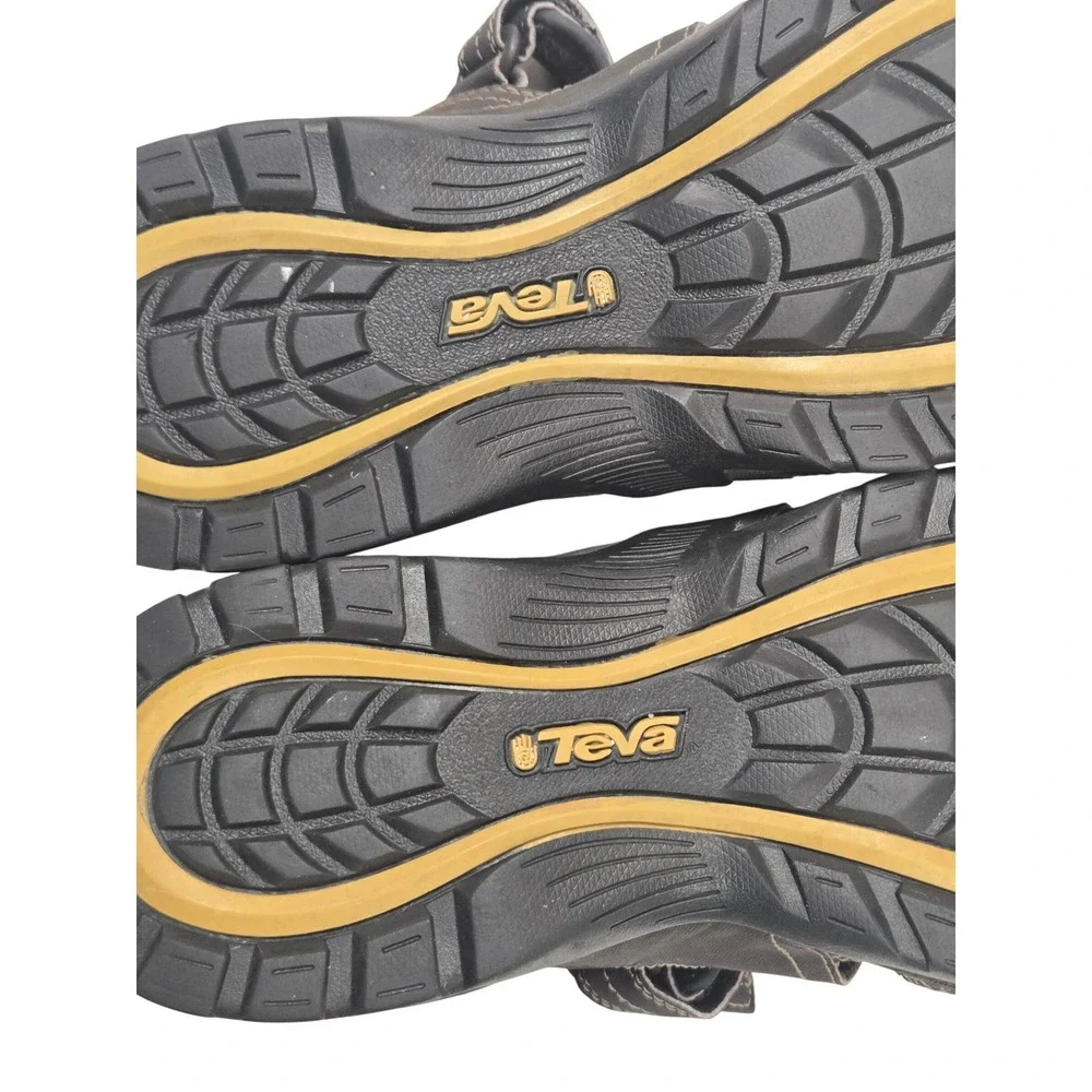 Teva Omnium Fisherman Sandals Mens 11 Brown Fair‎ 1001116 ShocPad Hiking Water